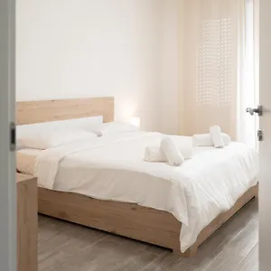 10min Rhofiera & Sansiro - 5min Metro - Ac - Freeparking Appartamento